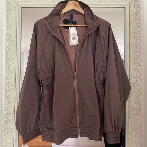 Adidas Windbreaker - Picture 2 of 6